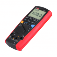 Miernik uniwersalny UT71C